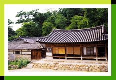 Lee Hanghee House